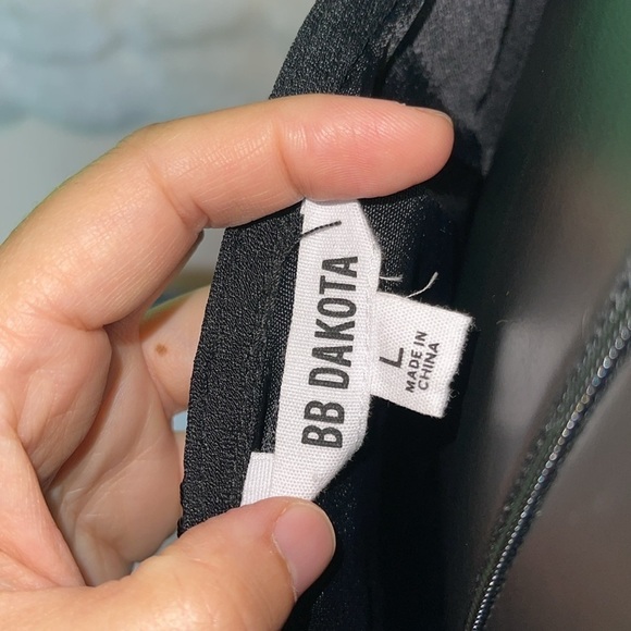 BB Dekota black top blouse with beaded tassels NWOT silky soft inside western - Picture 7 of 10